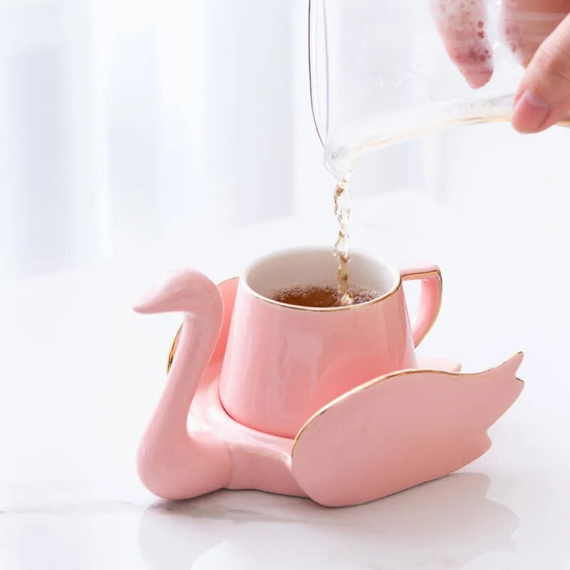 Creative Swan Coffee/Tea Cup & Saucer Set