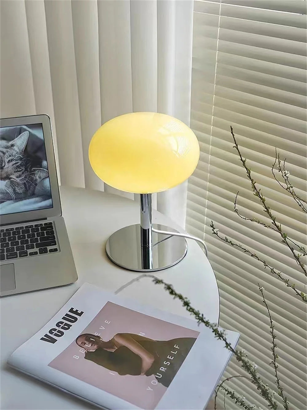 Retro Glass Table Lamp Yellow