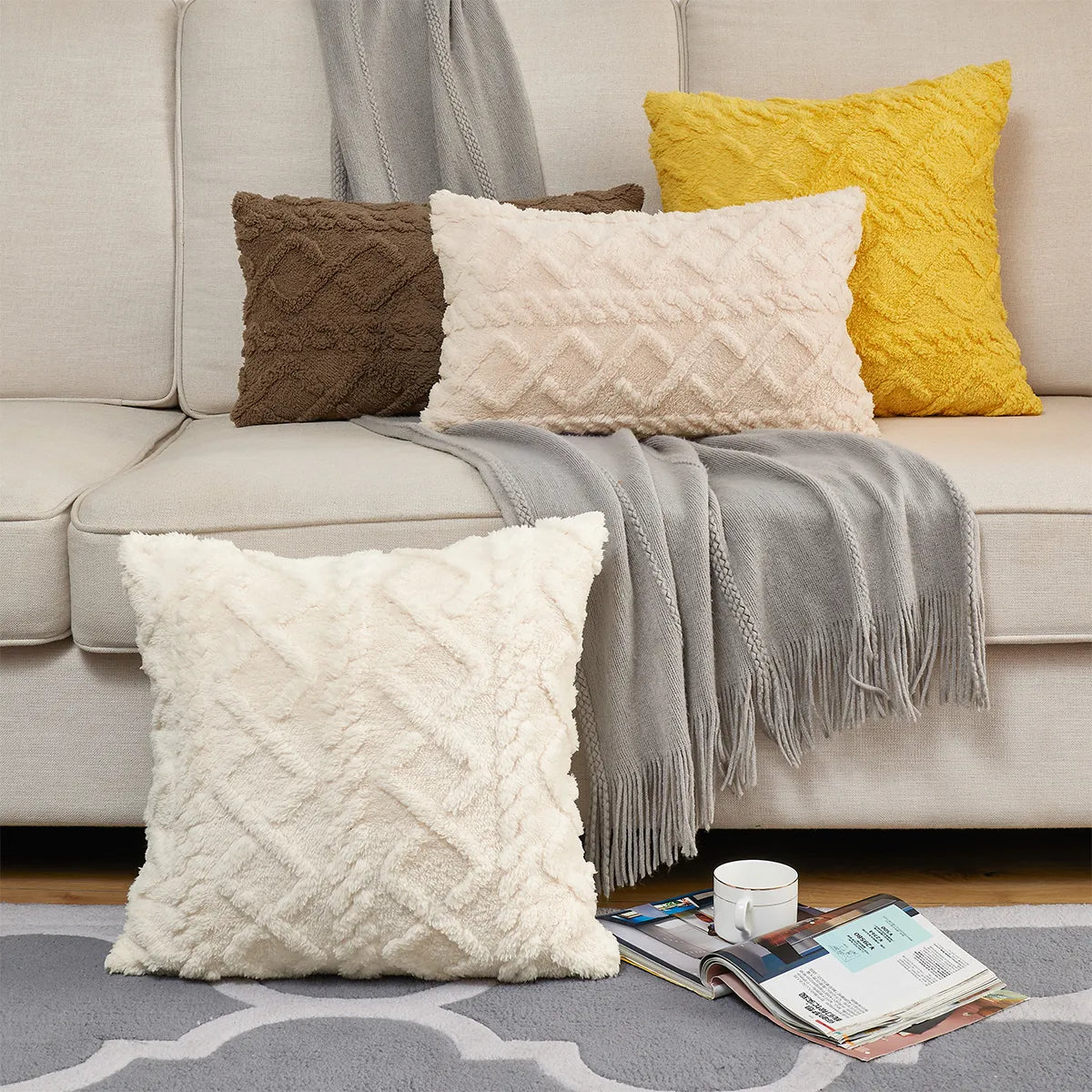 Plush Fabric Decorative cushion covers