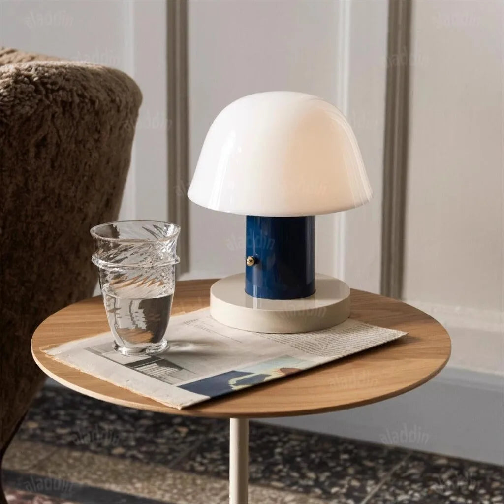 GloShroom Cordless Table Lamp In Nude